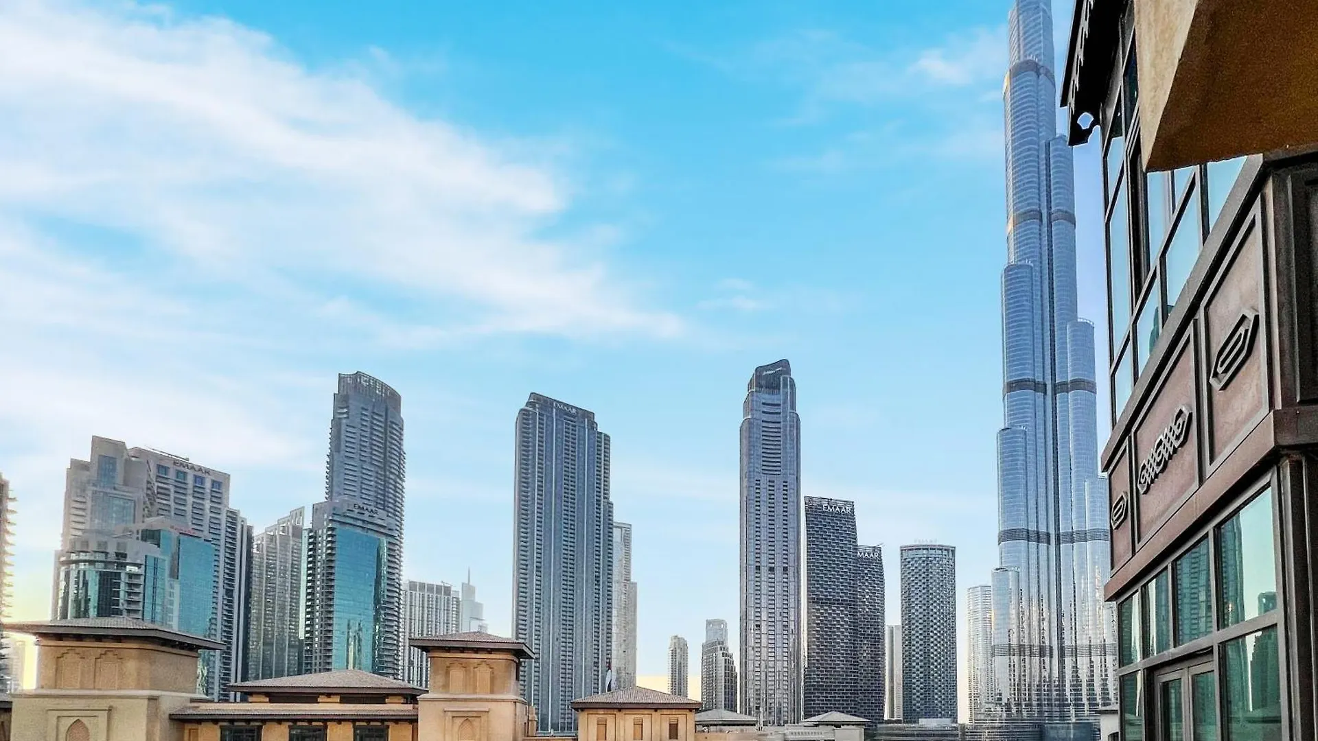 Upgraded Home With Direct Dubai Mall Access 0*,