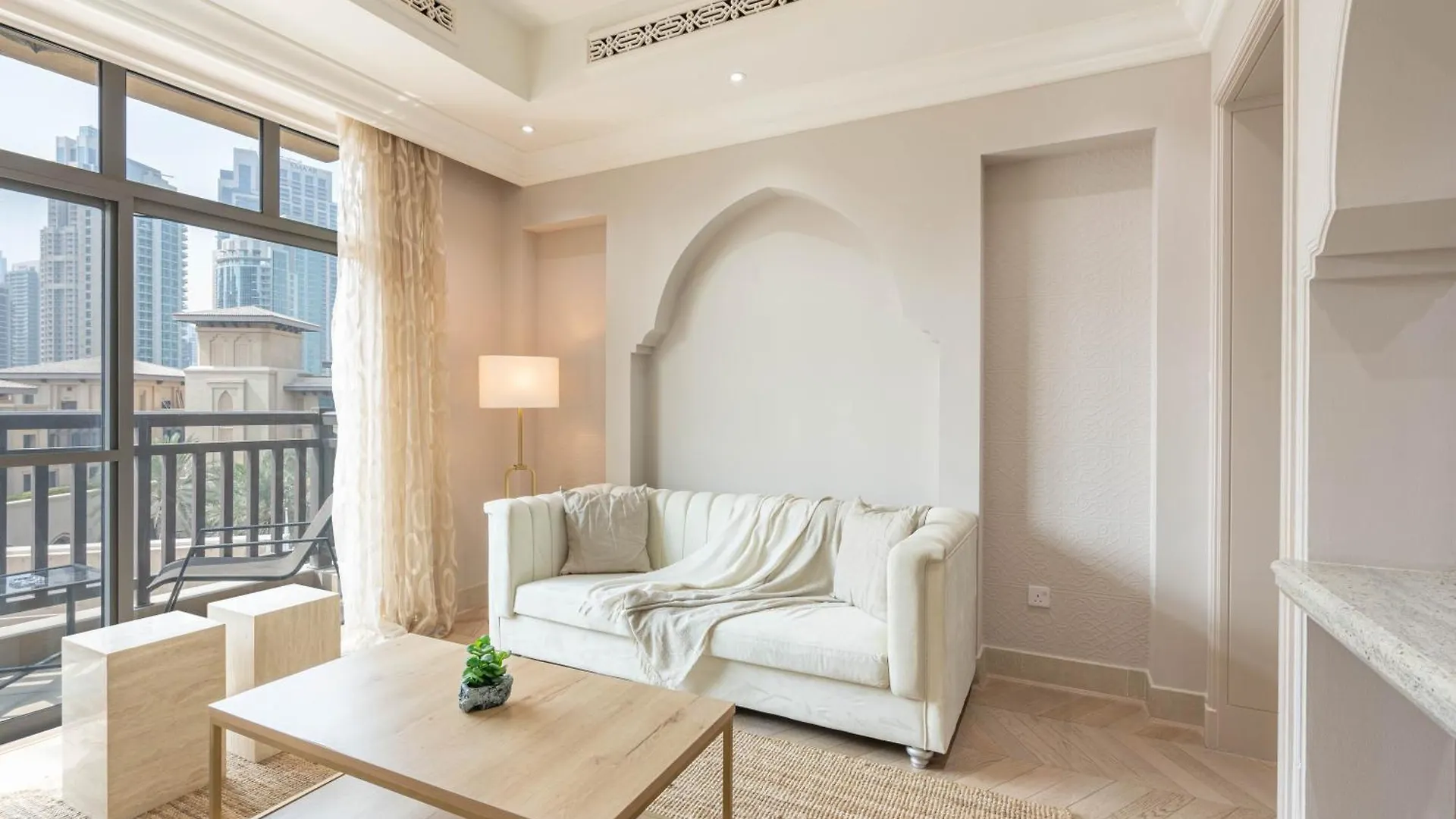Upgraded Home With Direct Dubai Mall Access 0*,  الإمارات العربية المتحدة